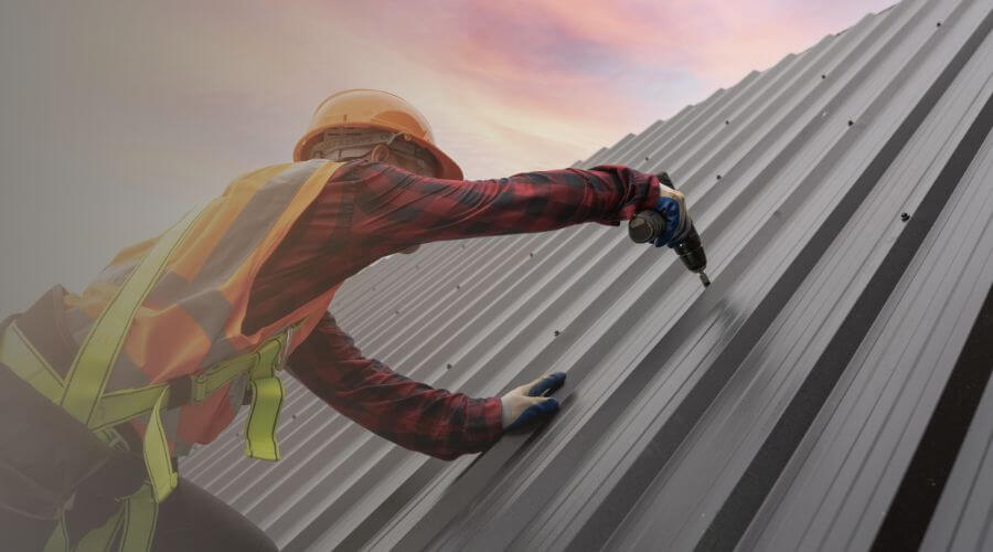 Expert flood damage restoration services in Huddleston, VA